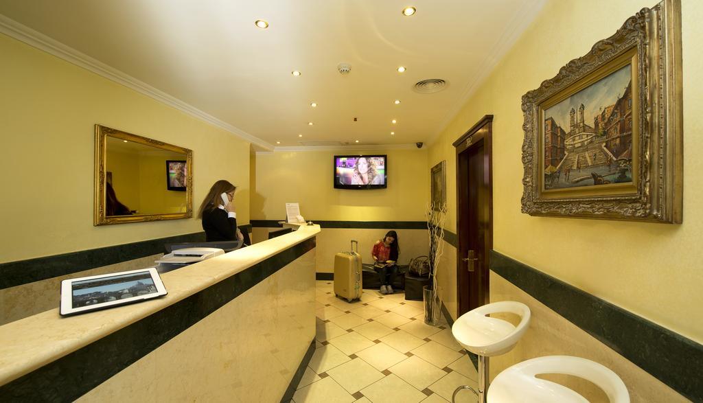 Esposizione Hotell 3*